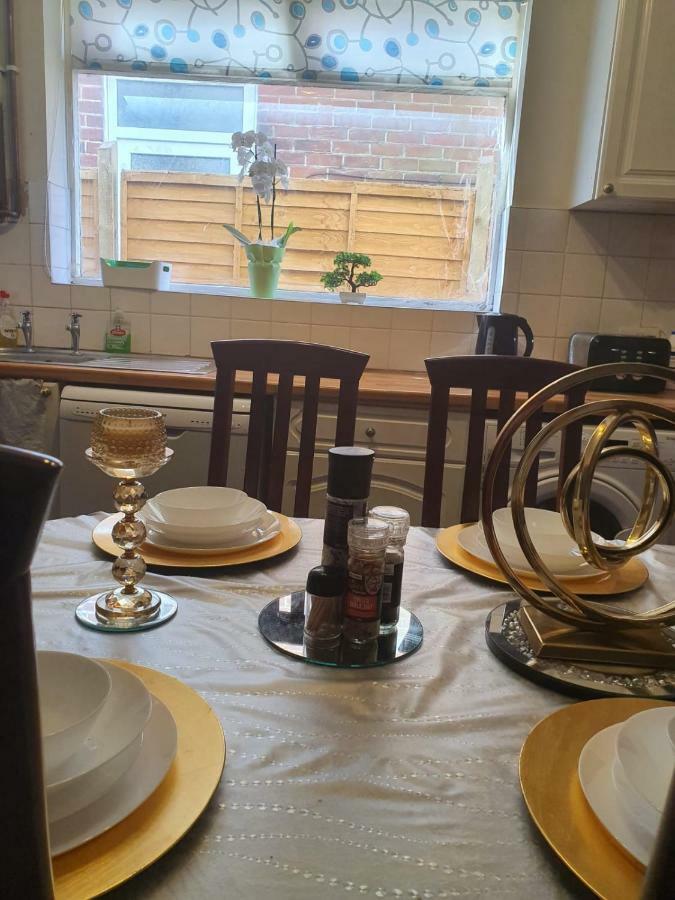 Chaps Guesthouse Southampton Eksteriør bilde